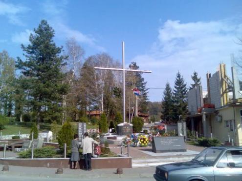 Spomenik - 115. HVO Brigada "Zrinski"
