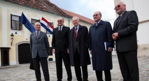 Bivši Premijeri Bivši Premijeri