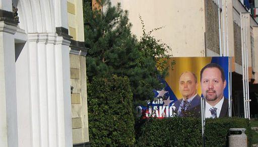HSP plakat ispred crkve HSP plakat ispred crkve