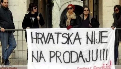 \'Policiju kontrolira SDP, prijetnjama i privođenjem žele uništiti naše prosvjede!\' \'Policiju kontrolira SDP, prijetnjama i privođenjem žele uništiti naše prosvjede!\'