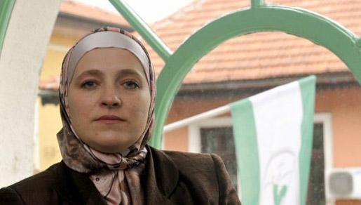 ŽENA POSTAJE HIT: Amra Babić, stroga načelnica sa hidžabom ŽENA POSTAJE HIT: Amra Babić, stroga načelnica sa hidžabom