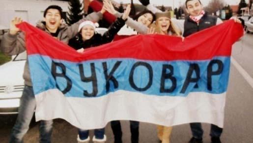 Vukovar ponovno podijeljen: Srbi će u gradu otvoreno navijati za Srbiju Vukovar ponovno podijeljen: Srbi će u gradu otvoreno navijati za Srbiju