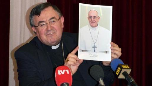 PAPA FRANJO ZNA ŠTO JE SVE NAŠA CRKVA PREŽIVJELA U RATU I POSLIJE NJEGA PAPA FRANJO ZNA ŠTO JE SVE NAŠA CRKVA PREŽIVJELA U RATU I POSLIJE NJEGA