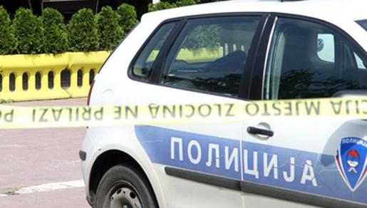 Rano jutros ubijena djevojka, policijska potjera za Golfom, privedene 2 osobe Rano jutros ubijena djevojka, policijska potjera za Golfom, privedene 2 osobe