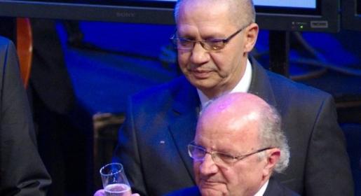 Ne tražimo dužnosti u vlasti, već da nas se tretira kao i druge građane Ne tražimo dužnosti u vlasti, već da nas se tretira kao i druge građane