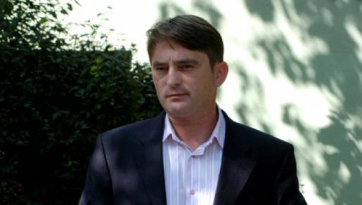Pružam ruku svima osim fašistima i šovinistima Pružam ruku svima osim fašistima i šovinistima