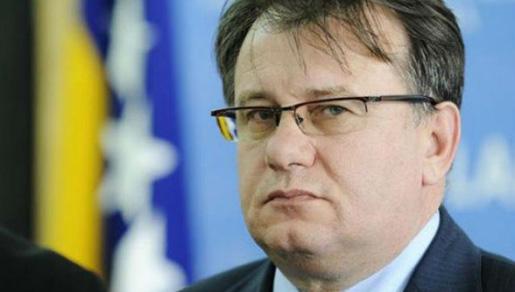 Nikšić saziva hitnu sjednicu Vlade FBiH Nikšić saziva hitnu sjednicu Vlade FBiH