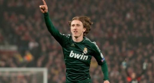 Modrić u Istanbulu traži prvi polufinale,
a Drogba 40. gol u LP Modrić u Istanbulu traži prvi polufinale,
a Drogba 40. gol u LP
