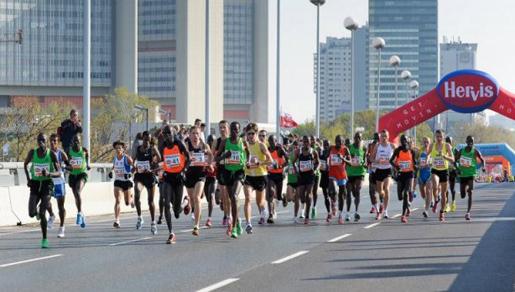 Među 41 tisućom maratonaca u Beču i 300-tinjak iz Hrvatske Među 41 tisućom maratonaca u Beču i 300-tinjak iz Hrvatske