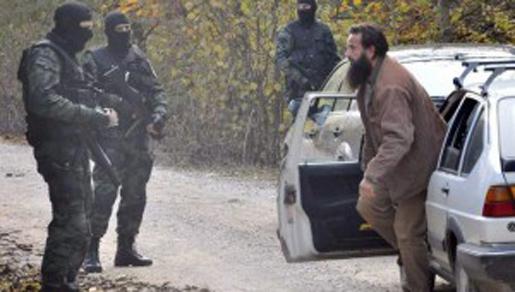 MAOČA GORNJA: Vehabijsko gnijezdo policija »češlja« svaki dan MAOČA GORNJA: Vehabijsko gnijezdo policija »češlja« svaki dan