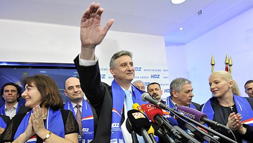 HDZ slavi, teški dani za Zorana Milanovića HDZ slavi, teški dani za Zorana Milanovića