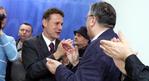 Hrvatski Srbi na izborima za EU parlament glasovali za HDZ Hrvatski Srbi na izborima za EU parlament glasovali za HDZ
