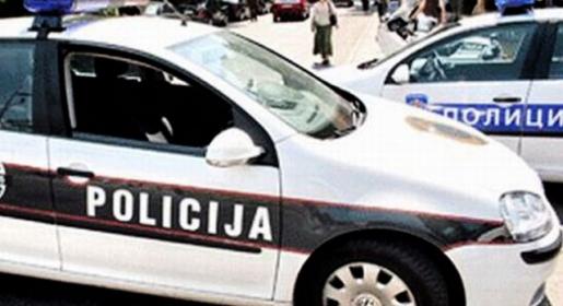 Ranio ga hicem pa ga želio dokrajčiti udarcima u glavu Ranio ga hicem pa ga želio dokrajčiti udarcima u glavu