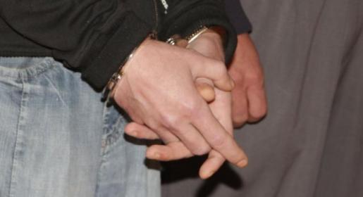 Bebu staru tri dana živu spalili u ritualu, četiri osobe uhićene Bebu staru tri dana živu spalili u ritualu, četiri osobe uhićene