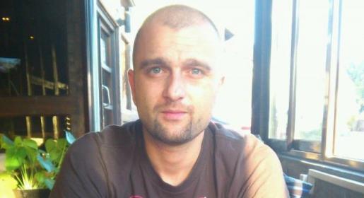 \'Sačekuša\' ispred kuće: Metkom u čelo ubijen diler Đuka Sanader \'Sačekuša\' ispred kuće: Metkom u čelo ubijen diler Đuka Sanader