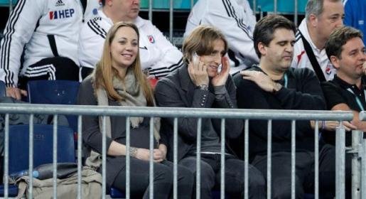 Stigla prinova: Luka Modrić dobio drugog sina Stigla prinova: Luka Modrić dobio drugog sina
