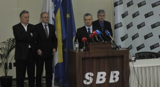 Od smjene nelegalne vlasti u FBiH četvorka ne odustaje