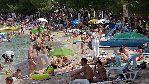 Na Makarskoj rivijeri propast će sezona bez Bosanaca i Hercegovaca Na Makarskoj rivijeri propast će sezona bez Bosanaca i Hercegovaca