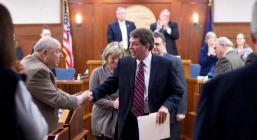 Senator Begich od Obame traži posebnog izaslanika za BiH Senator Begich od Obame traži posebnog izaslanika za BiH