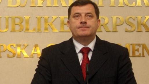 Dodik: Ovaj put se slažem s Doris Pack - BiH ničemu ne služi Dodik: Ovaj put se slažem s Doris Pack - BiH ničemu ne služi