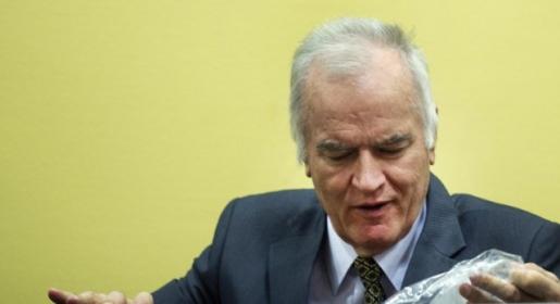 Suđenje Mladiću: Znalo se da će srebrenički muslimani biti ubijeni Suđenje Mladiću: Znalo se da će srebrenički muslimani biti ubijeni