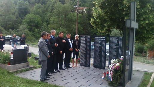 Obilježena 20 obljetnica stradanja Hrvata K.Sutjeske i Kaknja Obilježena 20 obljetnica stradanja Hrvata K.Sutjeske i Kaknja