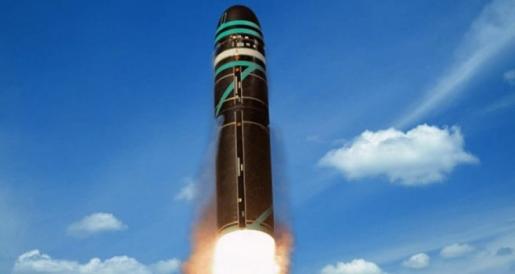 Raketa sa 600 tona otrovnog goriva eksplodirala u Kazahstanu Raketa sa 600 tona otrovnog goriva eksplodirala u Kazahstanu