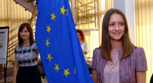 Koja država EU je 2012. godine imala najmanji broj radnika? Koja država EU je 2012. godine imala najmanji broj radnika?