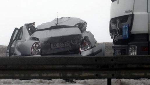 Deset automobila u lančanom sudaru prema Karlovcu