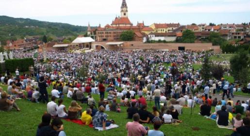 Blagdan je Velike Gospe, mnoštvo hodočasnika u svetištima Blagdan je Velike Gospe, mnoštvo hodočasnika u svetištima