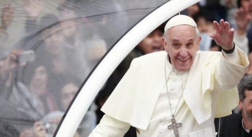 Prvi put da je neki papa za Veliku Gospu služio misu - u ljetnikovcu Prvi put da je neki papa za Veliku Gospu služio misu - u ljetnikovcu