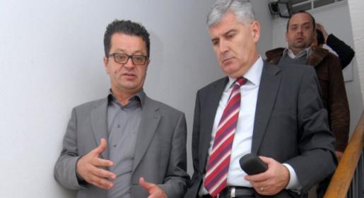 Usuglašen nastup HDZ-a BiH i HDZ-a 1990. u Bruxellesu Usuglašen nastup HDZ-a BiH i HDZ-a 1990. u Bruxellesu