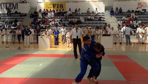 Nova odličja za natjecatelje Judo kluba Vitez Nova odličja za natjecatelje Judo kluba Vitez
