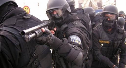 Uvode zaštitu za građane da bez straha odaju kriminalce Uvode zaštitu za građane da bez straha odaju kriminalce