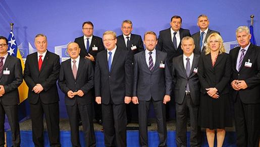 Nema smisla više plutati u Federaciji - traži se pravi model Nema smisla više plutati u Federaciji - traži se pravi model