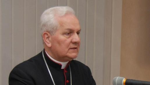 Komarica uputio apel Damiru Ljubiću Komarica uputio apel Damiru Ljubiću