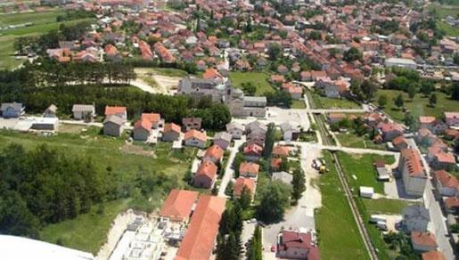 Tomislavgrad: Potpisan ugovor za izgradnju kanalizacijskih kolektora u glavnoj ulici Tomislavgrad: Potpisan ugovor za izgradnju kanalizacijskih kolektora u glavnoj ulici