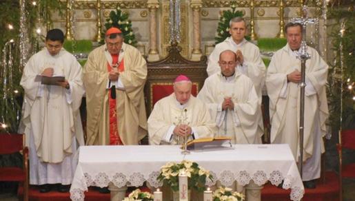 Molimo da pravedni mir stigne u ratom izmučenu zemlju BiH Molimo da pravedni mir stigne u ratom izmučenu zemlju BiH