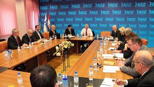 HDZ BiH poručio iz Kreševa: Zalažemo se za zajednički nastup stranaka HNS-a na izborima HDZ BiH poručio iz Kreševa: Zalažemo se za zajednički nastup stranaka HNS-a na izborima