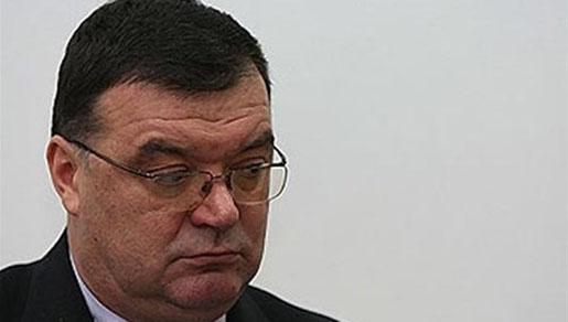 Rudo Vidović podnio ostavku na dužnost predsjednika HDZ-a 1990 Rudo Vidović podnio ostavku na dužnost predsjednika HDZ-a 1990