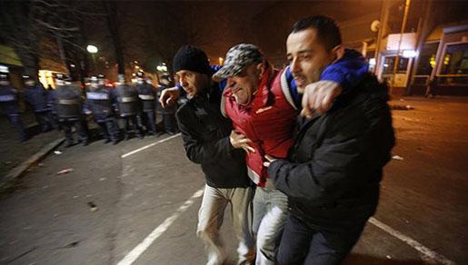 Zna li se tko je predvodnik prosvjeda u BiH, tko je sve ovo inicirao? Zna li se tko je predvodnik prosvjeda u BiH, tko je sve ovo inicirao?