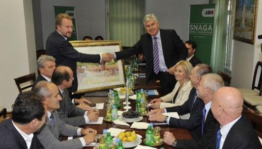 HDZ i SDA žele riješiti probleme koji odnose dva naroda opterećuju