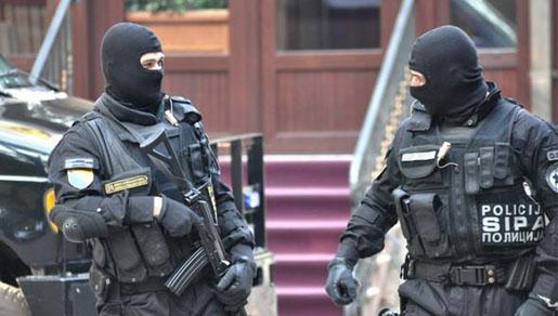 U velikoj policijskoj akciji protiv organiziranog kriminala na području BiH privedeno 120 osoba U velikoj policijskoj akciji protiv organiziranog kriminala na području BiH privedeno 120 osoba
