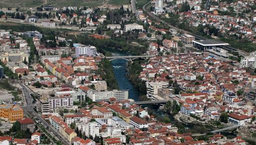 Vlada FBiH sponzorira Dane Armije BiH u središtu Mostara Vlada FBiH sponzorira Dane Armije BiH u središtu Mostara