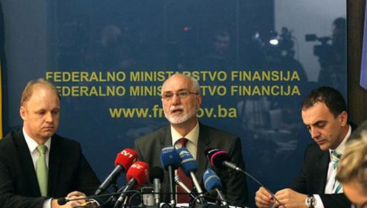 Umjesto prvomajske čestitke: Plaće u Federaciji će kasniti Umjesto prvomajske čestitke: Plaće u Federaciji će kasniti
