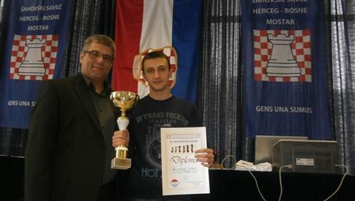 Šahovski klub “Vitez” pobjednik 19. KUP-a Herceg-Bosne Šahovski klub “Vitez” pobjednik 19. KUP-a Herceg-Bosne