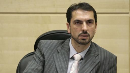 FBiH ponovno uzurpira ovlasti županija u oblasti obrazovanja FBiH ponovno uzurpira ovlasti županija u oblasti obrazovanja