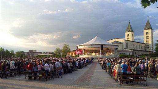 U Međugorju obilježena 33. obljetnica Gospina ukazanja U Međugorju obilježena 33. obljetnica Gospina ukazanja
