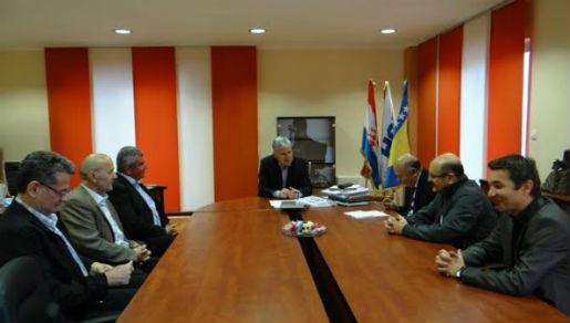 Čović s predstavnicima hrvatskih nevladinih udruga Čović s predstavnicima hrvatskih nevladinih udruga