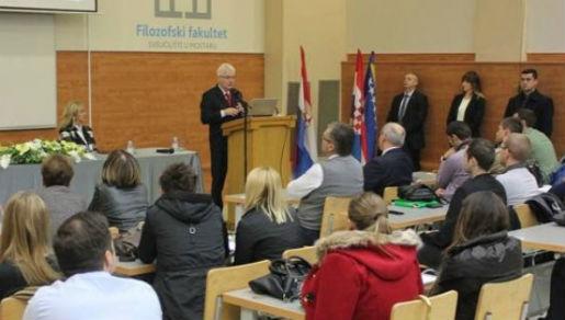Josipović održao predavanje na Sveučilištu u Mostaru Josipović održao predavanje na Sveučilištu u Mostaru